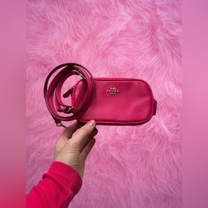 coach bags magenta / fuchsia mini pebble leather crossbody purse crossbody bag